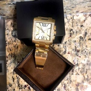 Beautiful Gold Michael Kors Women’s Watch